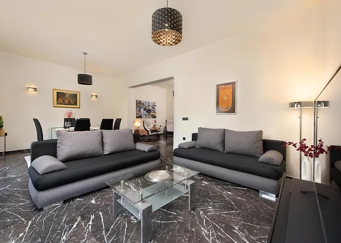 Adelais Luxury City Apartment Rhodes